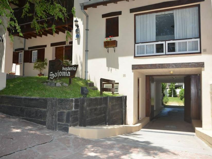 Hosteria Sajonia Villa Gesell Exterior photo